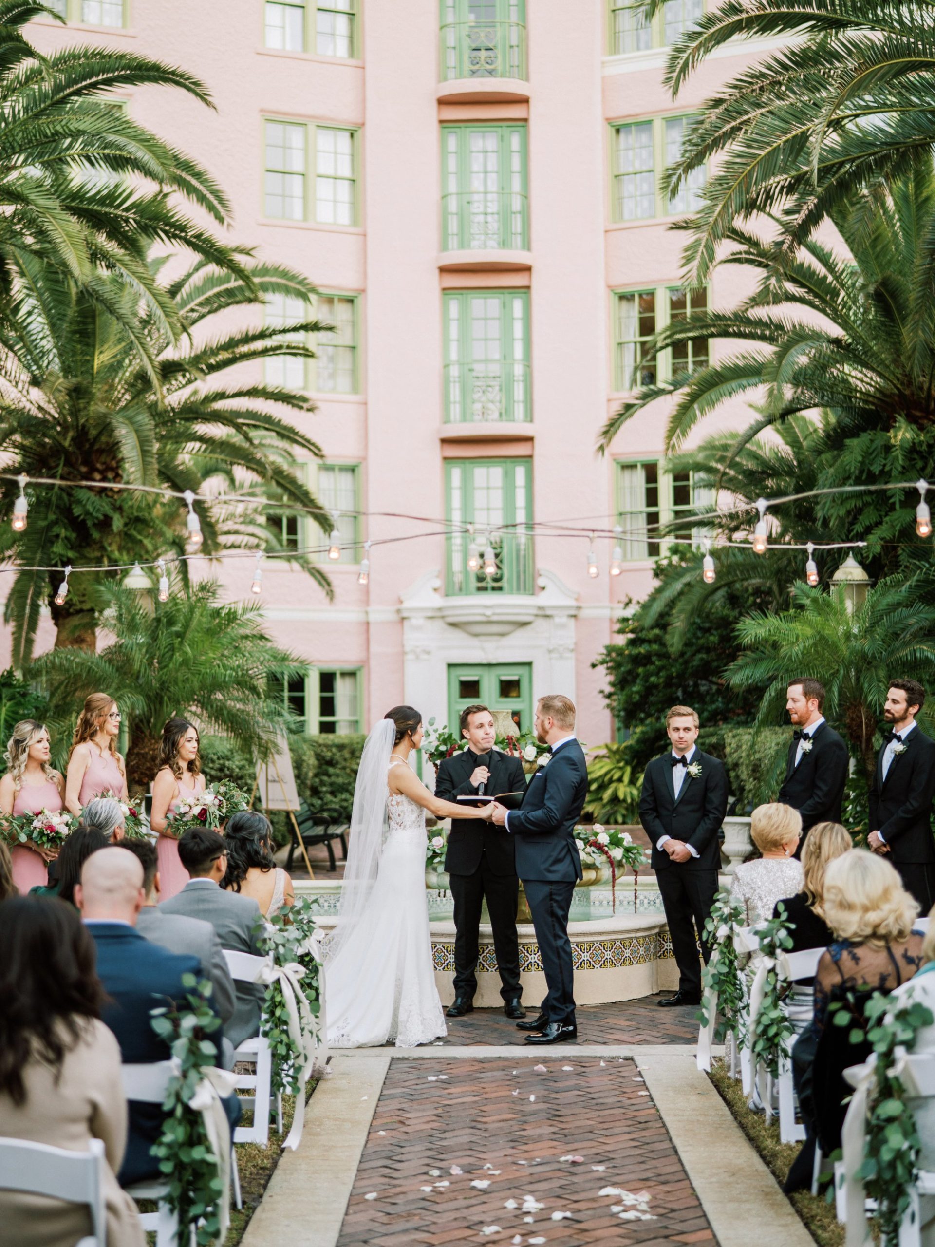 Ceremony in tea garden at the vinoy renaissance resort and golf club