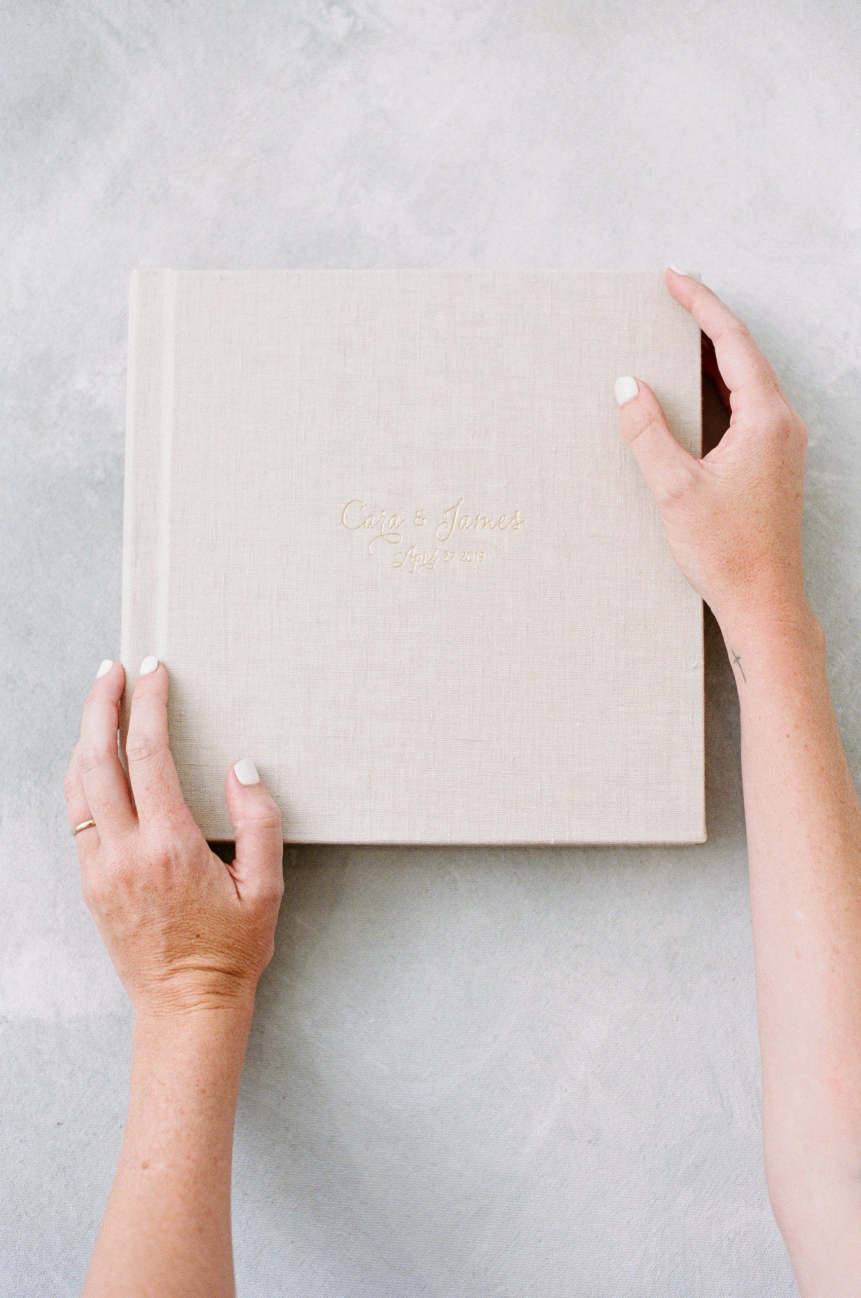 Heirloom wedding album and why you should invest in one 