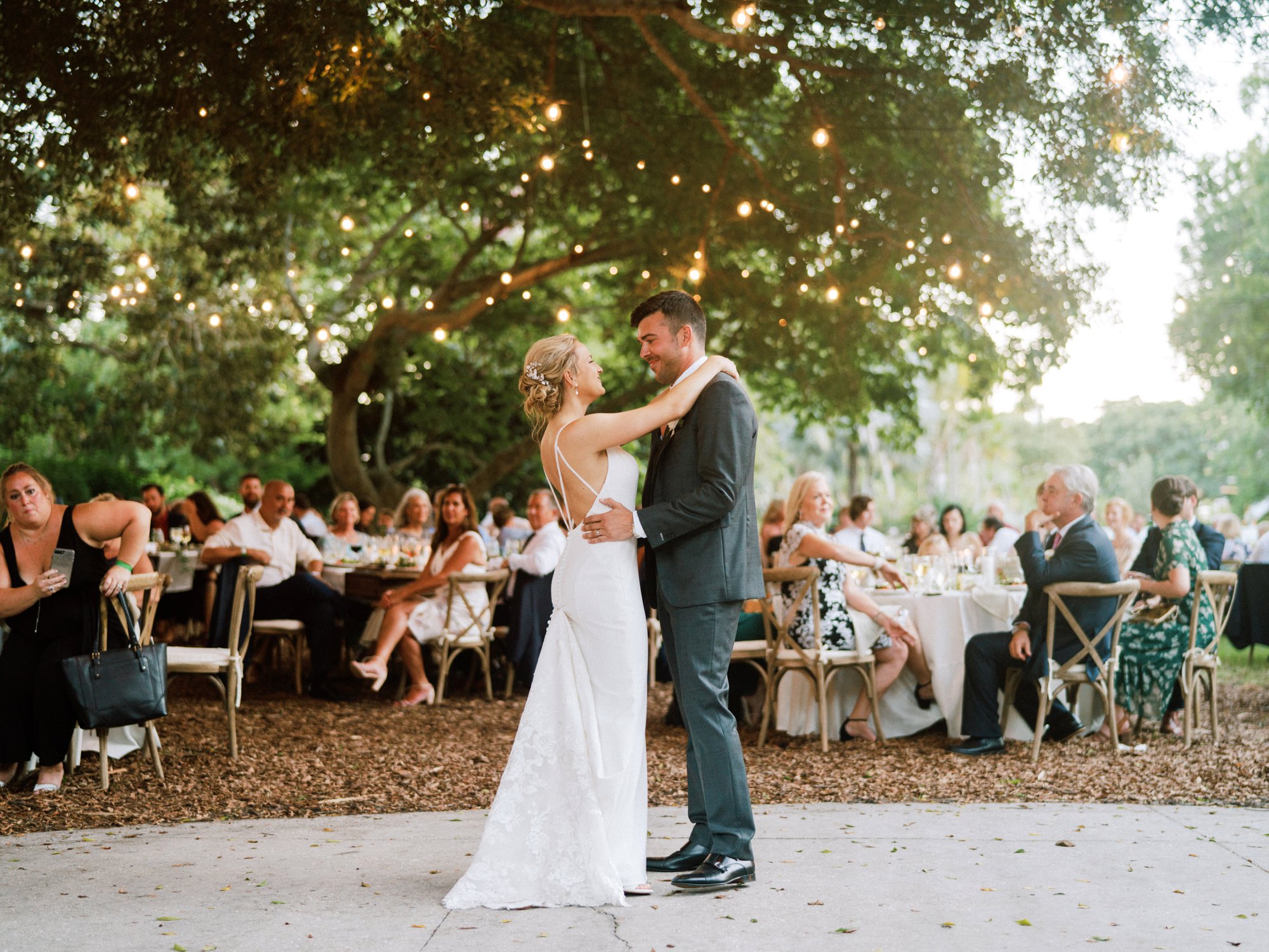 first dance at selby gardens wedding 