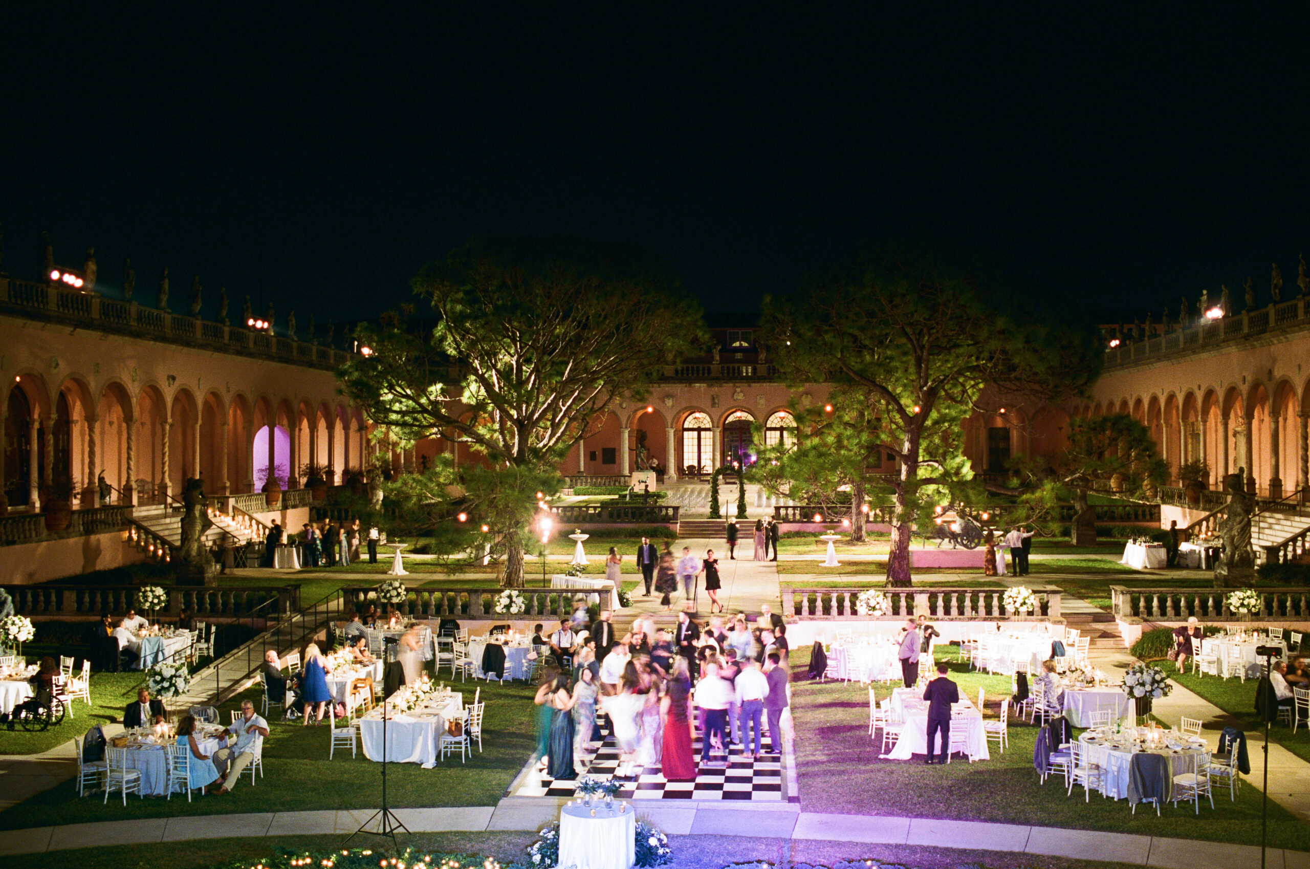 wedding reception in the ringling courtyard 